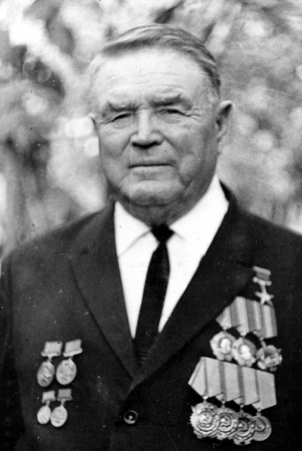 Захаров Митрофан Захарович