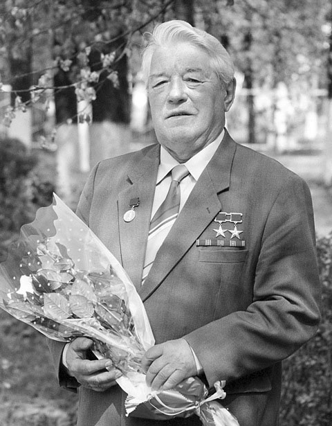 Кухарь Иван Иванович