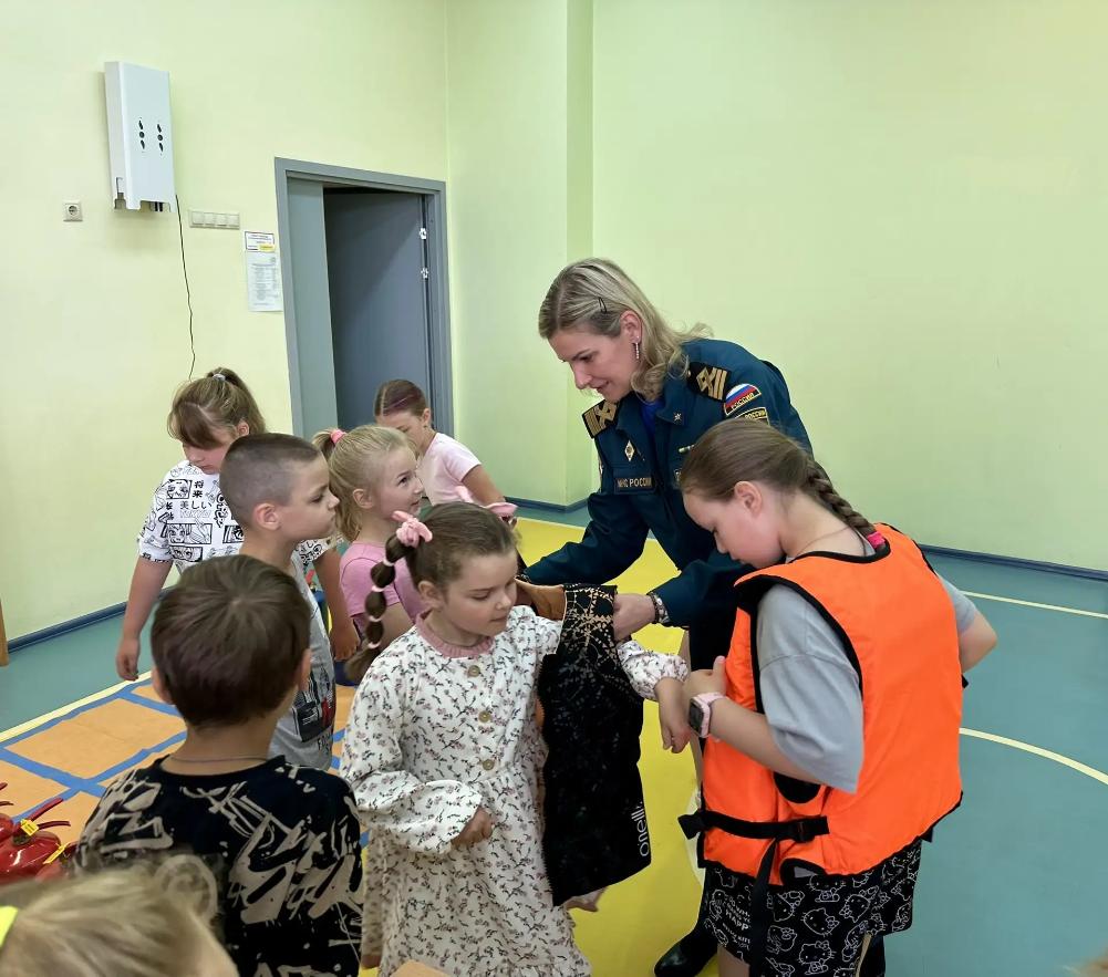 Азбука безопасности в детских лагерях Ленинского округа