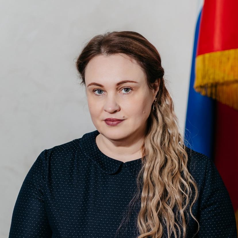 Колмогорова Лариса Валентиновна
