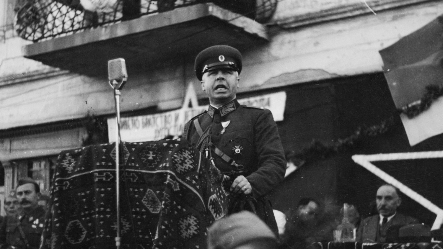 Жители и гости Ленинского округа могут посетить вечер документального кино